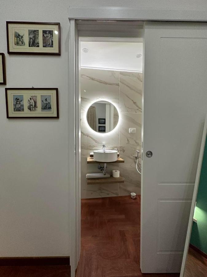La Stanza Di Eleonora Bed & Breakfast Naples Exterior photo